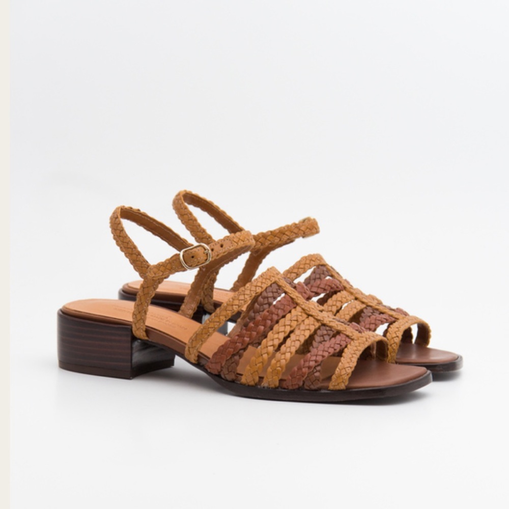 Naguisa Picon Brown Braided Sandals 8